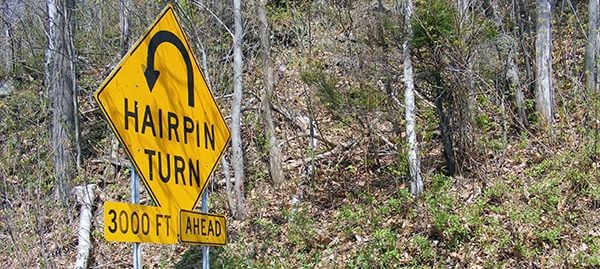 sign_road_hairpin_600x300-min